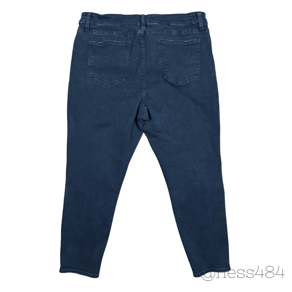 Pistola‎ Black Wash Denim Jeans Women's Size 20W Cropped Straight Leg - Picture 2 of 6